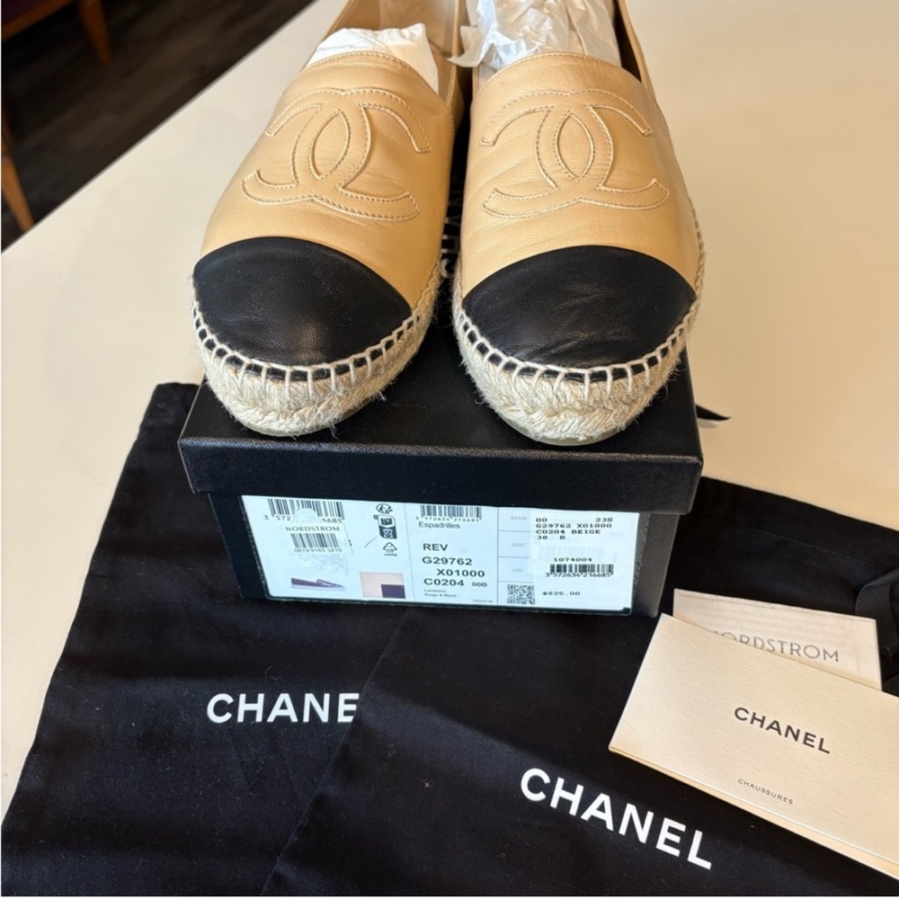 CHANEL Tan and Black Espadrilles